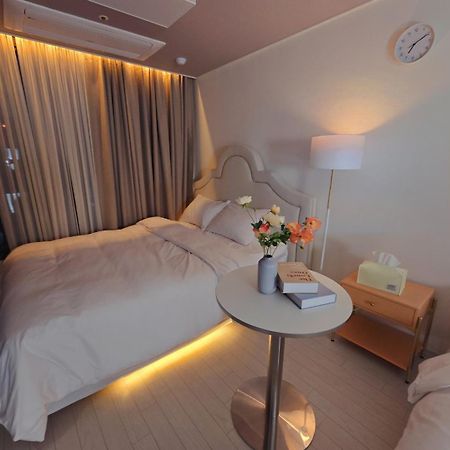 Dongseongro Dsr&U Hotel Room Daegu Dış mekan fotoğraf
