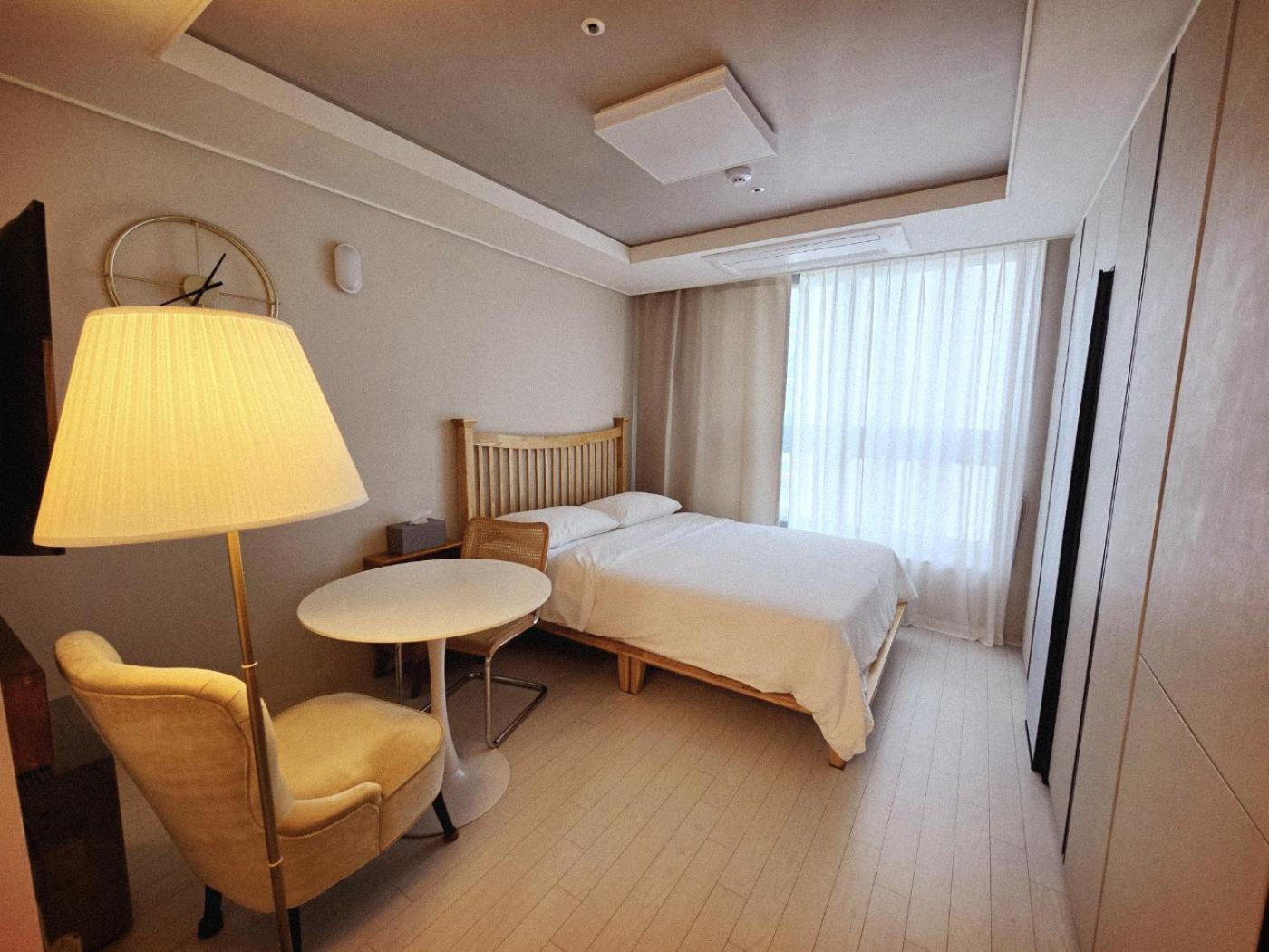 Dongseongro Dsr&U Hotel Room Daegu Dış mekan fotoğraf